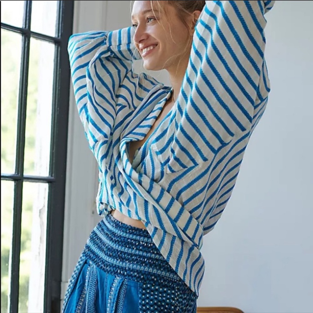 Free People Bow Arrow Tie Front Kimono Blue - Picture 2 of 6